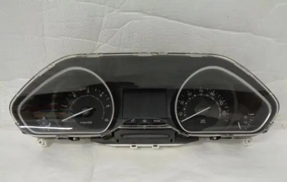 Peugeot 208 Speedometer (instrument cluster) 9800654580