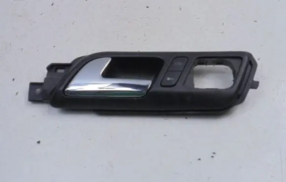 Volkswagen Polo IV 9N3 Front door interior handle 6Q1837247G