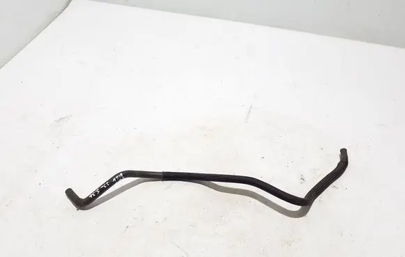 Chevrolet Silverado Engine coolant pipe/hose 85584371
