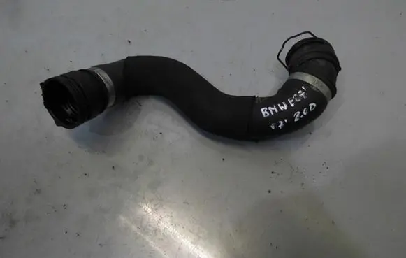 BMW 1 E81 E87 Engine coolant pipe/hose