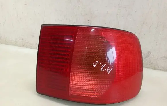 Audi A8 S8 D2 4D Rear/tail lights