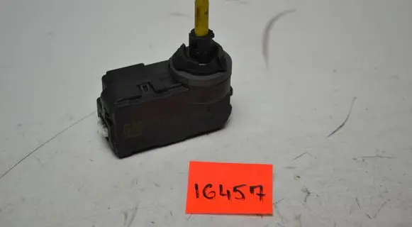 Opel Combo C Headlight level adjustment motor 24405672