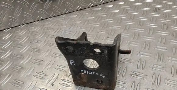 Toyota Prius+ (ZVW40) Gearbox mounting bracket