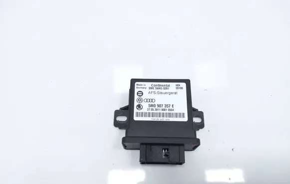 Volkswagen PASSAT B7 Light module LCM 5M0907357E 5WK50281