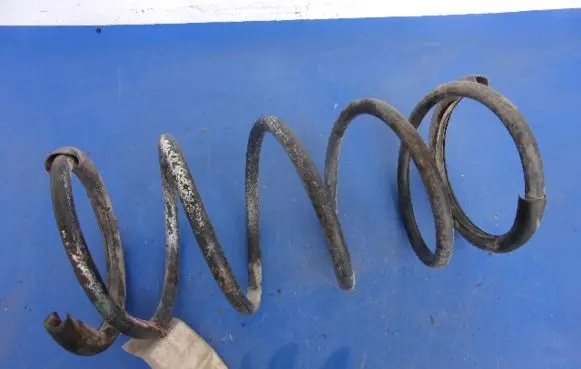 Nissan Primera Rear coil spring