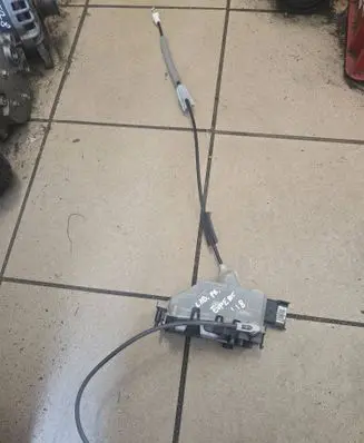Peugeot Expert Front door lock PSA084140 4238M195618 16942543
