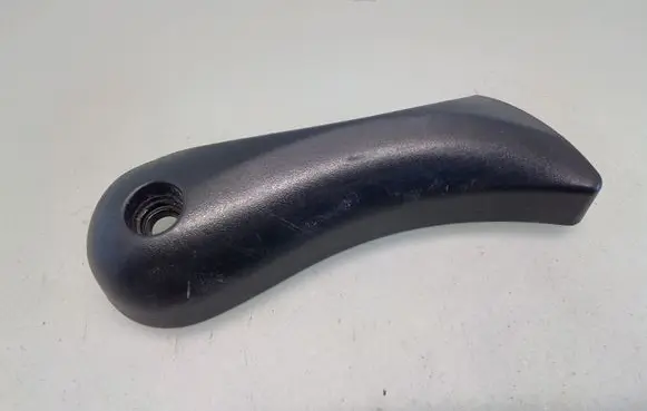 BMW 5 E60 E61 Engine bonnet (hood) release handle 51437008933
