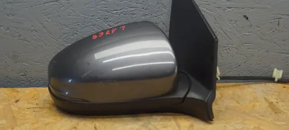 Honda Civic IX Front door electric wing mirror 