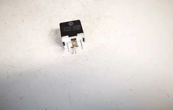 Skoda Octavia Mk2 (1Z) Other relay 141951253b