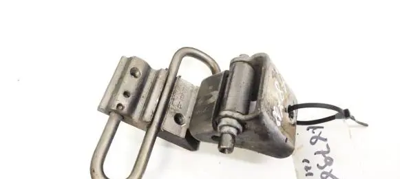 Audi A6 S6 C6 4F Rear door lower hinge 8E0833412
