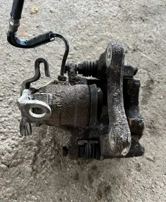 Peugeot 807 Rear brake caliper