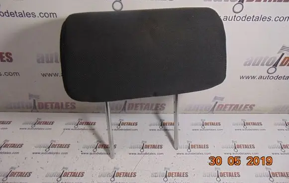 Honda CR-V Rear seat headrest 