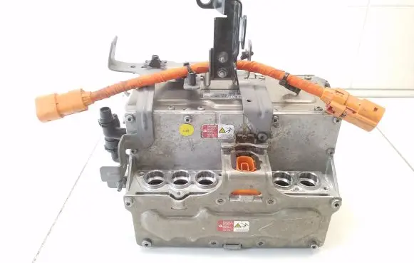 Volkswagen Golf VII Other engine bay part 5G0907070H