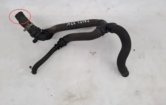 Renault Captur Engine coolant pipe/hose