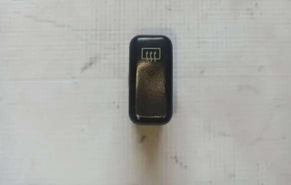 Mercedes-Benz Vito Viano W638 Windscreen/window heater switch 0035455307 32040401
