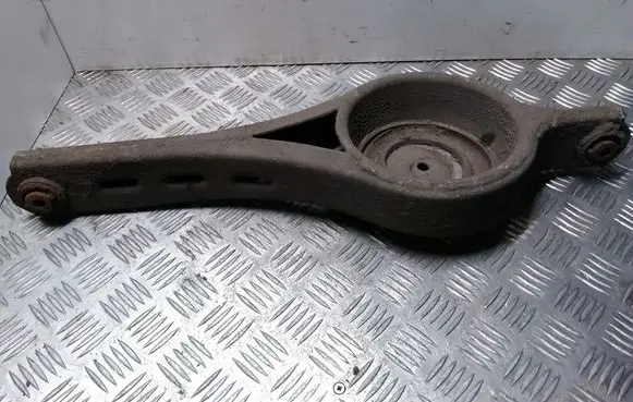 Volvo S80 Coil spring/strut mount 