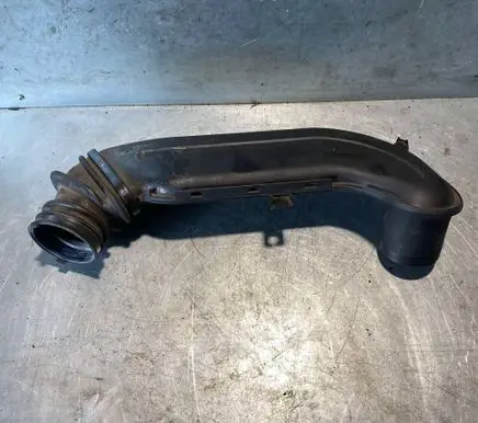 Mercedes-Benz C AMG W202 Air intake hose/pipe A1041413404