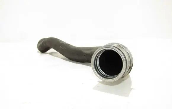 Mercedes-Benz E W211 Engine coolant pipe/hose a2115015382