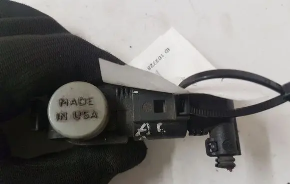Audi A4 S4 B6 8E 8H Turbo solenoid valve 1J0906283C