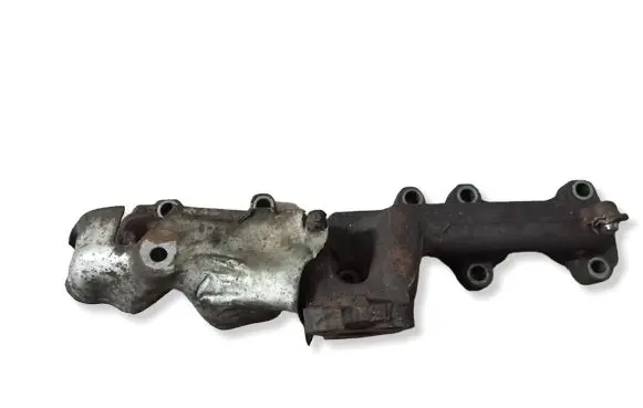 Opel Corsa D Exhaust manifold 55223906
