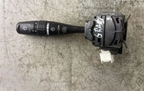 Mitsubishi Grandis Wiper control stalk
