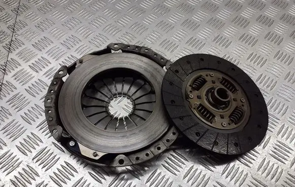 Dacia Sandero II Pressure plate 