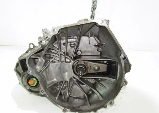 Manual 5 speed gearbox