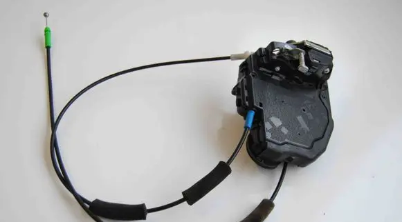 Toyota Corolla E140 E150 Coupe door lock (next to the handle) A046693