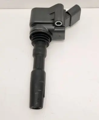 Volkswagen Golf VIII High voltage ignition coil 04E905110K 4E1905110 77300010