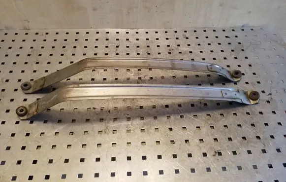 BMW X3 E83 Fuel tank mounting bracket 