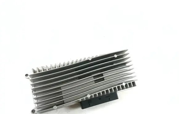Audi A5 8T 8F Sound amplifier 8R0035223G 8R0035223F
