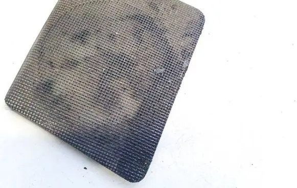 Volkswagen PASSAT B4 Side speaker trim/cover 357857210