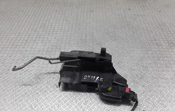 Hyundai Matrix Front door lock