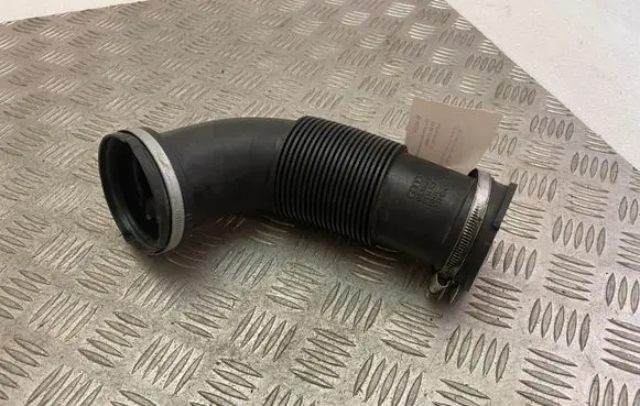 Audi Q5 SQ5 Air intake duct part 06H129629G