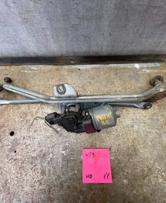 Volkswagen PASSAT B5 Front wiper linkage and motor 