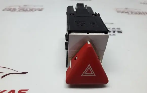 Volkswagen PASSAT B6 Hazard light switch 3C0953509 14406