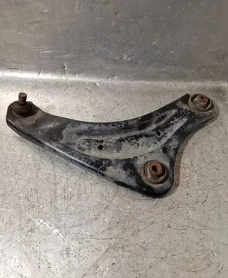 Nissan Juke I F15 Front lower control arm/wishbone DH15R