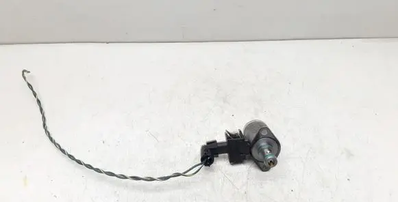 Mercedes-Benz E W212 Hydraulic servotronic pressure valve 613664