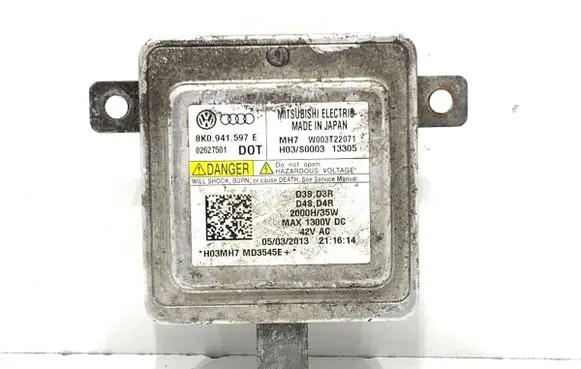 Audi A4 S4 B8 8K Voltage converter/converter module 8K0941597E
