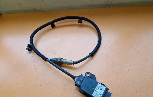 Opel Astra L Lambda probe sensor 9830288780 0281008669