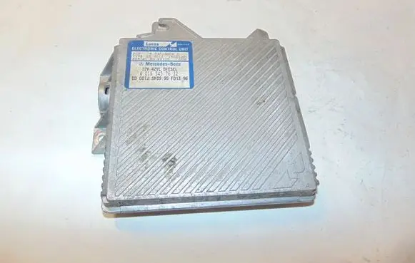 Mercedes-Benz E W210 Engine control unit/module A0165457632 04010009B