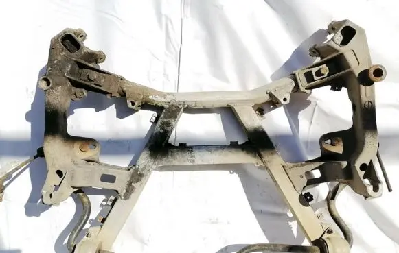BMW 5 E39 Front subframe