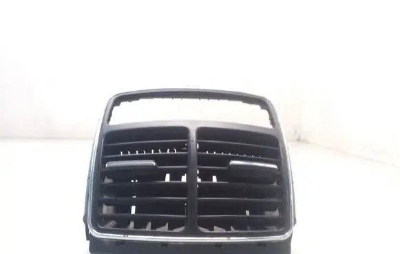 Mercedes-Benz CLS C219 Rear air vent grill 211830054 2118302254