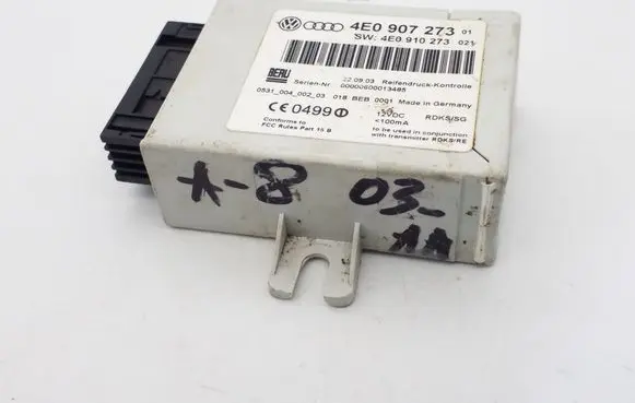 Audi A8 S8 D3 4E Tire pressure control unit 4E0907273 4E0910273