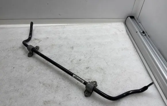 Fiat 500E Front anti-roll bar/sway bar 00521404430 521404430