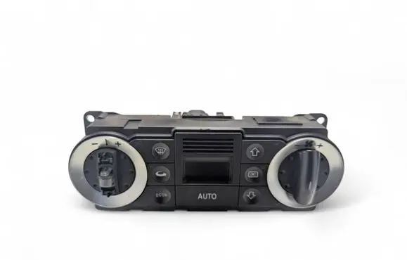 Audi TT Mk1 Air conditioning/heating control unit 5HB007994-01 8N0820043A