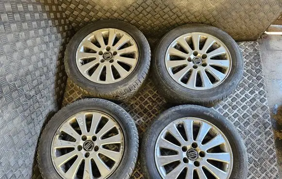 Volvo V50 R16 alloy rim 30647088