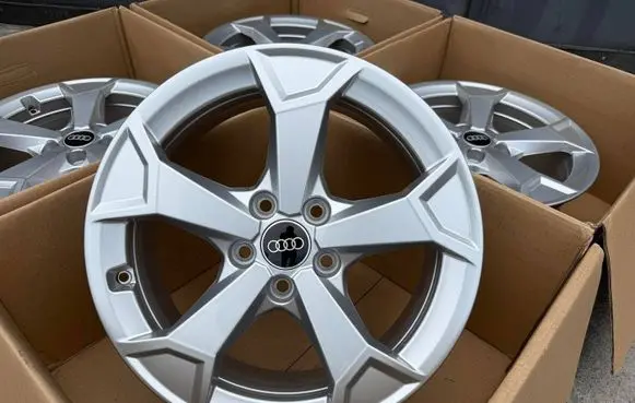 Audi Q3 F3 R17 alloy rim 83A601025AL