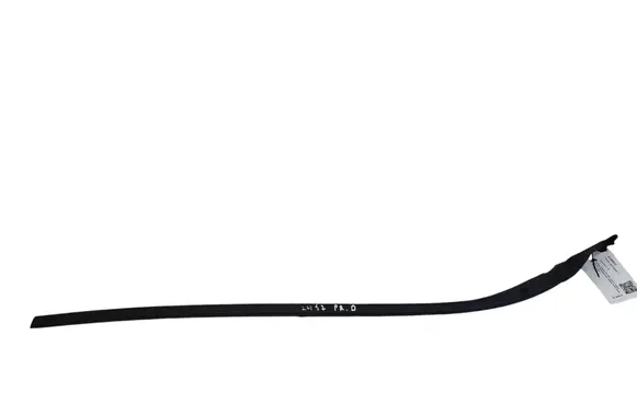Windshield trim