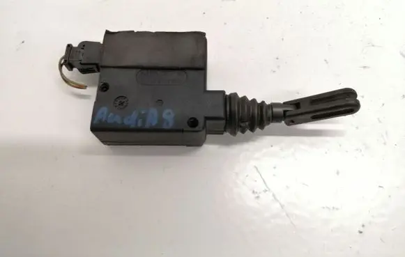 Audi A8 S8 D2 4D Sensor